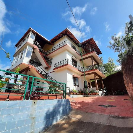 Daisey Dee Homestay Мадикери Экстерьер фото