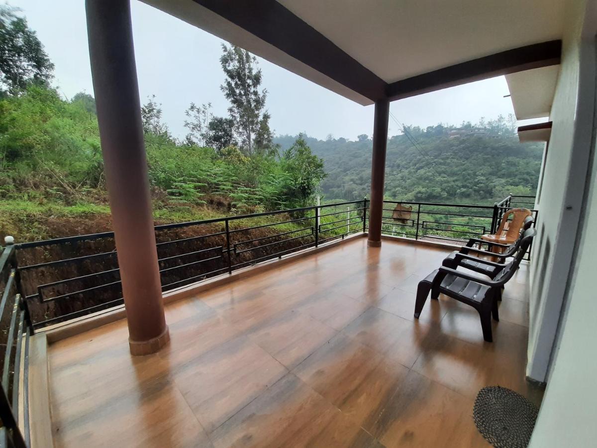 Daisey Dee Homestay Мадикери Экстерьер фото