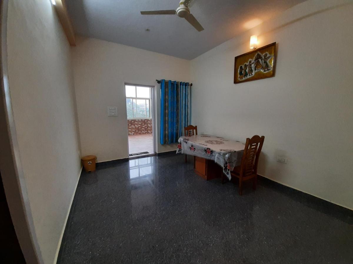Daisey Dee Homestay Мадикери Экстерьер фото